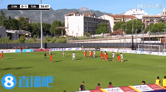 失误送礼!U19国足半场0-1突尼斯U23 仅1次射门 失误送礼!U19国足半场0-1突尼斯U23 仅1次射门