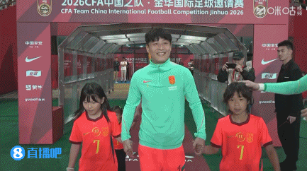 半场10射2正0-0泰国，张玉宁中柱刘浩帆险送礼，武磊百场纪念
