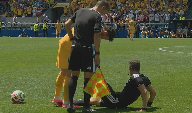 主裁抽筋喝酸黄瓜汁 美加墨世界杯裁判组成最不惧被针对群体
