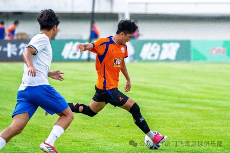 三轮不胜!飞鹭主场0-0青年星 冲乙功臣李宗儒泪别 三轮不胜!飞鹭主场0-0青年星 冲乙功臣李宗儒泪别