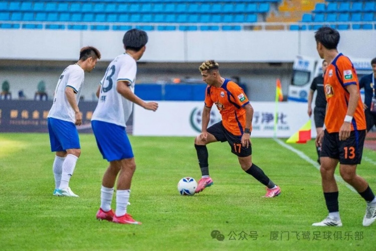 三轮不胜!飞鹭主场0-0青年星 冲乙功臣李宗儒泪别 三轮不胜!飞鹭主场0-0青年星 冲乙功臣李宗儒泪别