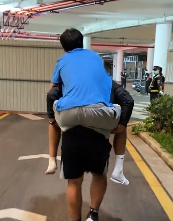 班菲尔德VS米德兰免费观看