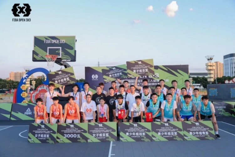FIBA Open 3×3达拉特旗分站赛收官 酷动启航21-16夺男子冠军 美团外卖青年组夺冠 FIBA Open 3×3达拉特旗分站赛收官 酷动启航21-16夺男子冠军 美团外卖青年组夺冠