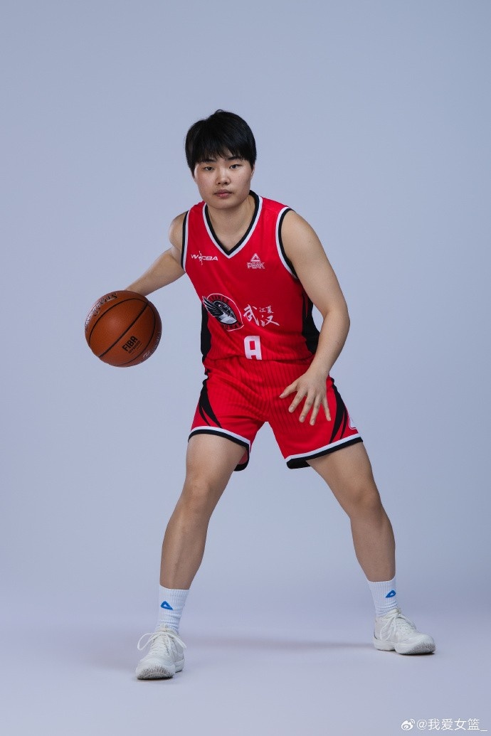 媒体人:王佳琦很不错 奈何伤病太多 中国女篮1号位真没储备了 媒体人:王佳琦很不错 奈何伤病太多 中国女篮1号位真没储备了