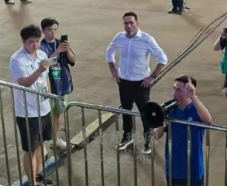 三镇高层赛后喊话球迷:希望还来给我们加油,我们会战斗到最后
